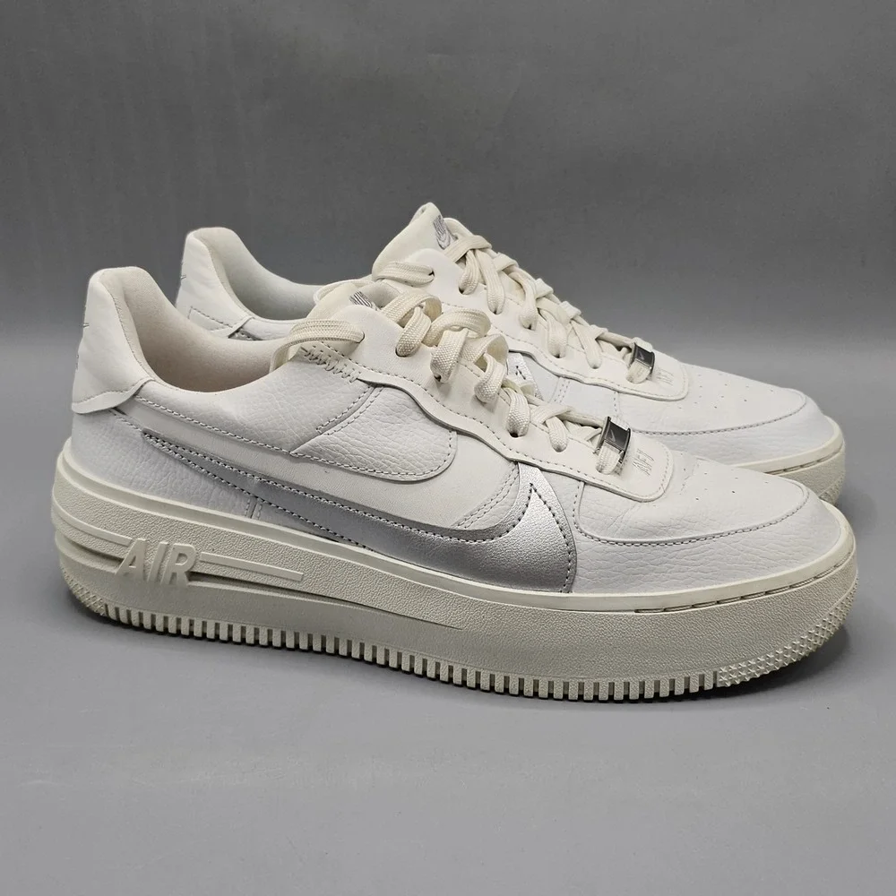 Nike Air Force 1 Platform PLT.AF.ORM Shoes Summit Silver Size 10.5 DJ9946-101